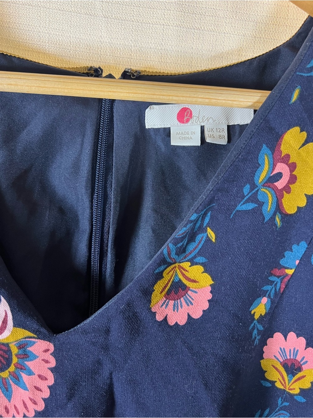 Boden Emilie Navy Floral Wrap Midi Dress size 12 Large - Picture 7 of 10